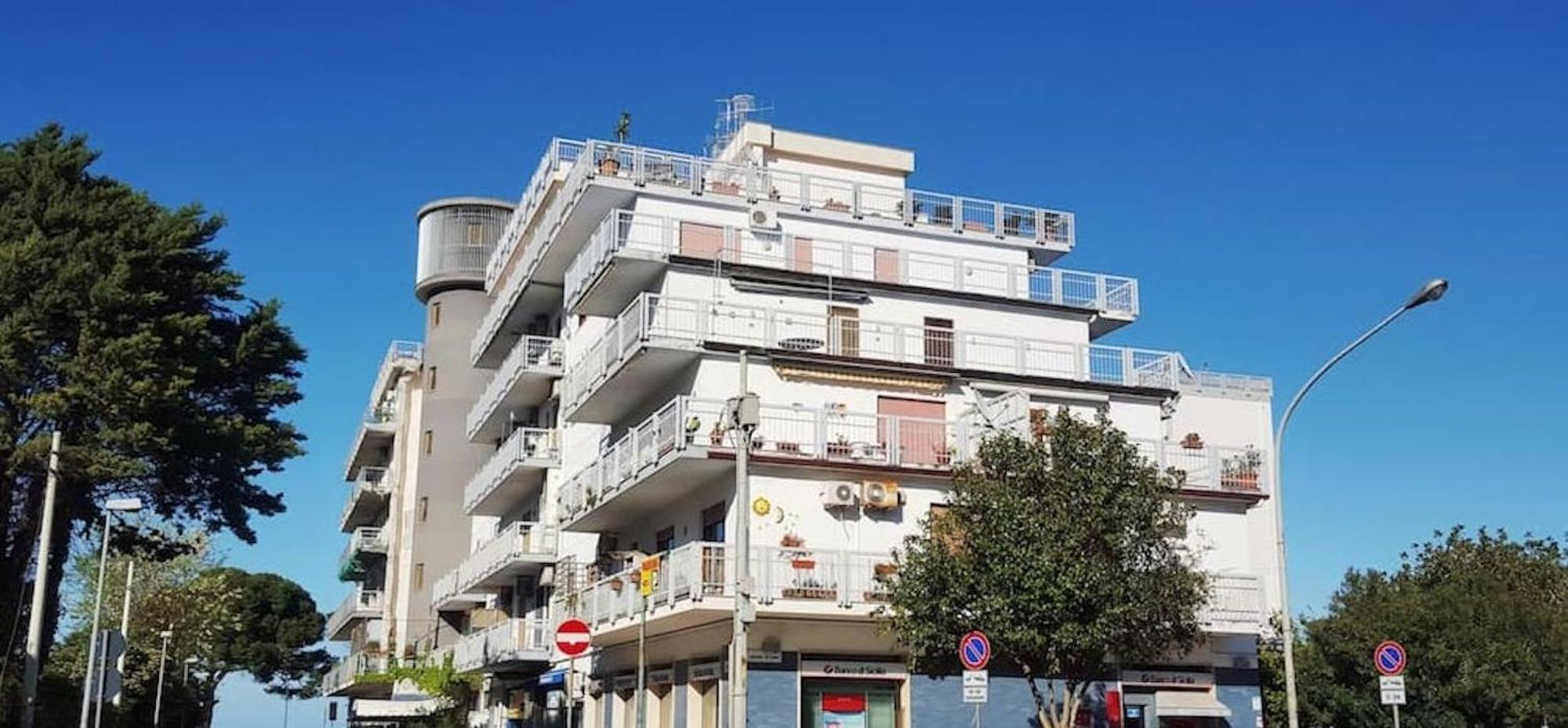 Mondello Luxury Apartment On The Beach ภายนอก รูปภาพ
